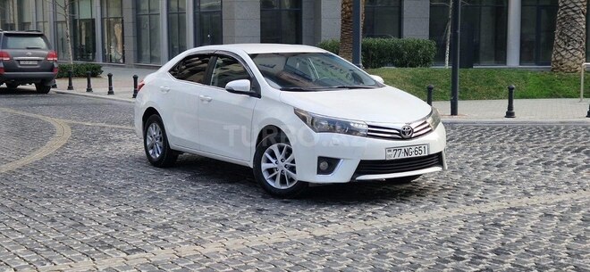 Toyota Corolla 2015, 196,000 km - 1.6 l - Bakı