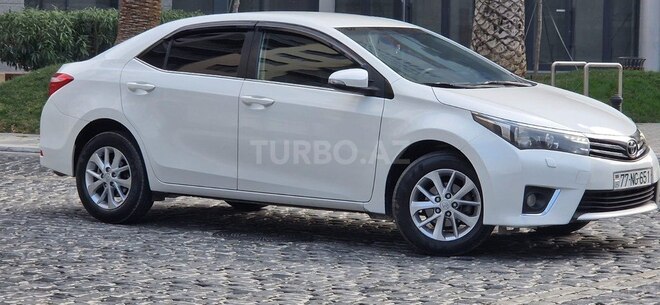 Toyota Corolla 2015, 196,000 km - 1.6 l - Bakı