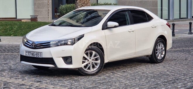 Toyota Corolla 2015, 196,000 km - 1.6 l - Bakı