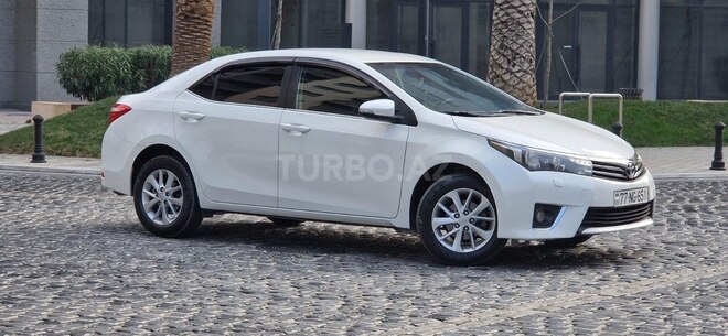 Toyota Corolla 2015, 196,000 km - 1.6 l - Bakı