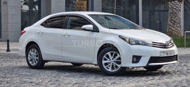 Toyota Corolla 2015, 196,000 km - 1.6 l - Bakı