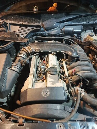 Mercedes E 320 1996, 300,000 km - 3.2 l - Bakı