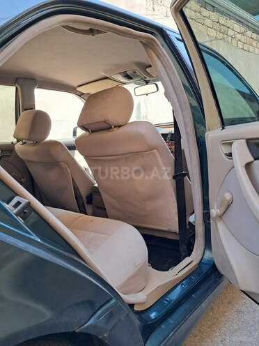 Mercedes C 180 1999, 349,000 km - 1.8 л - Bakı