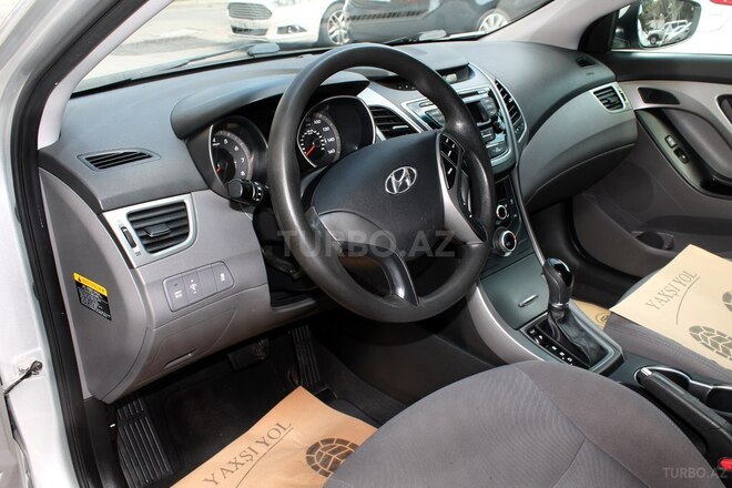 Hyundai Elantra 2014, 223,057 km - 1.8 l - Bakı