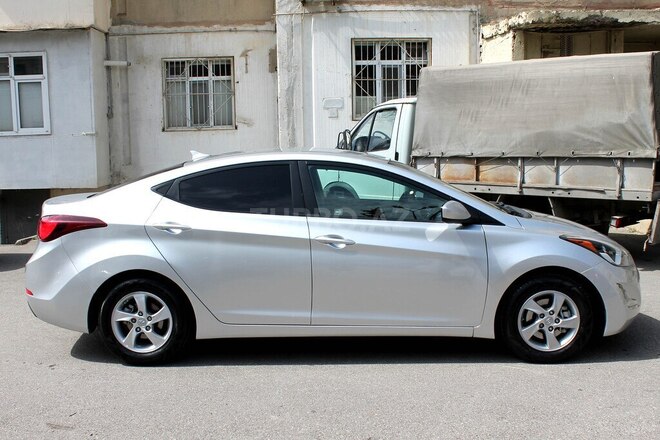 Hyundai Elantra 2014, 223,057 km - 1.8 l - Bakı