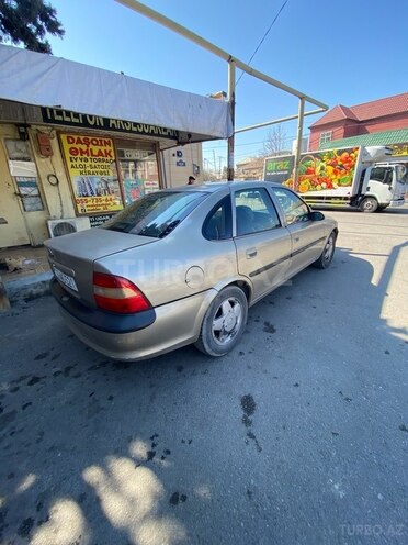 Opel Vectra 1997, 442,187 km - 1.6 l - Bakı