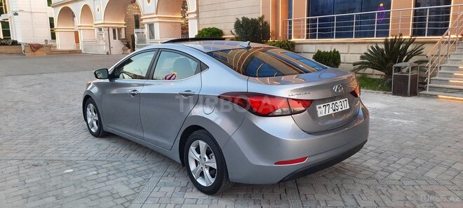 Hyundai Elantra 2015, 102,000 km - 1.8 l - Bakı