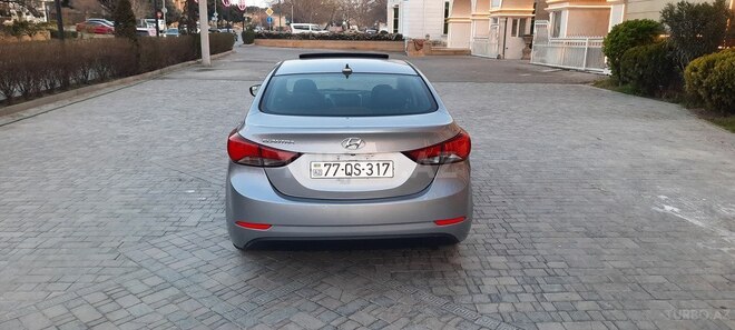 Hyundai Elantra 2015, 102,000 km - 1.8 l - Bakı