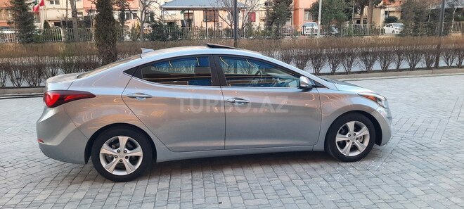 Hyundai Elantra 2015, 102,000 km - 1.8 l - Bakı