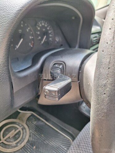 Opel Astra 1998, 300,000 km - 2.0 l - Xırdalan