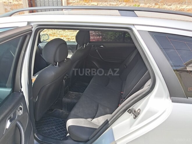 Mercedes C 220 d 2005, 337,000 km - 2.2 l - Bakı