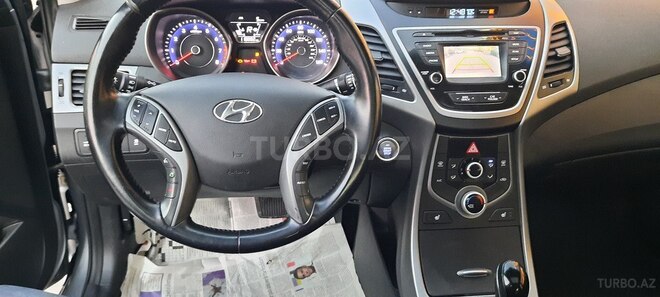 Hyundai Elantra 2015, 102,000 km - 1.8 l - Bakı