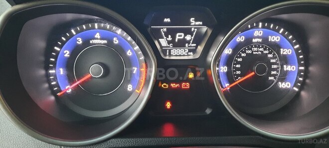 Hyundai Elantra 2015, 102,000 km - 1.8 l - Bakı