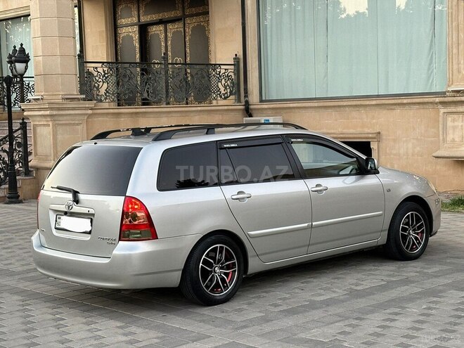 Toyota Corolla 2004, 332,000 km - 1.4 l - Ağcabədi