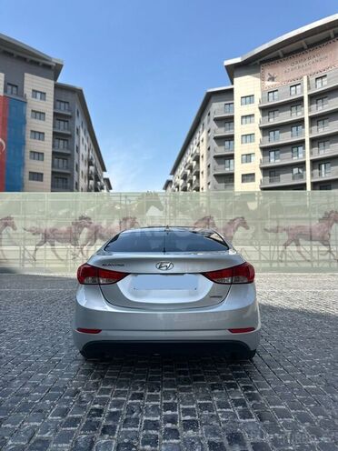 Hyundai Elantra 2011, 257,495 km - 1.8 l - Bakı