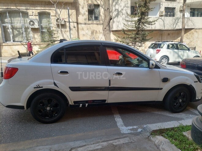 Kia Rio 2011, 217,000 km - 1.4 l - Bakı