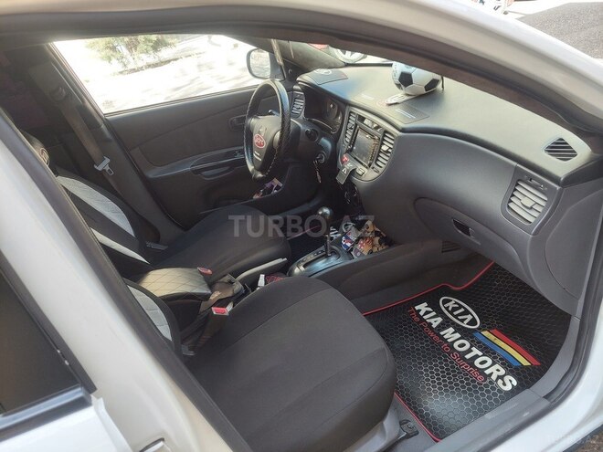 Kia Rio 2011, 217,000 km - 1.4 l - Bakı