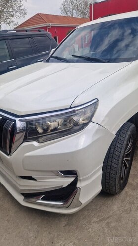 Toyota Land Cruiser Prado 2010, 270,000 km - 2.7 л - Ağstafa