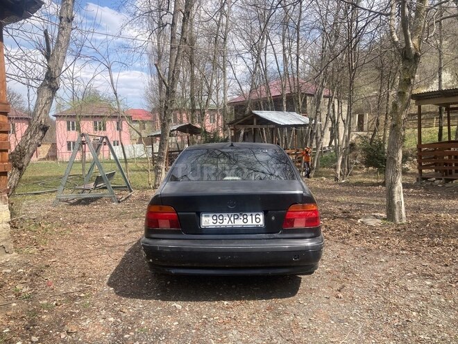 BMW 528 1998, 370,000 km - 2.8 l - Bakı