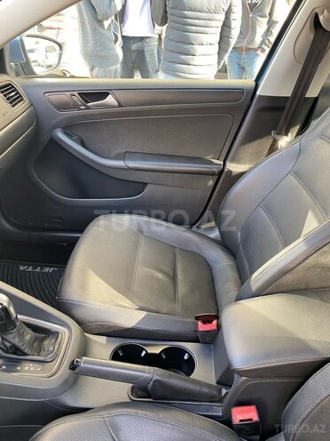 Volkswagen Jetta 2016, 200,000 km - 1.4 l - Bakı