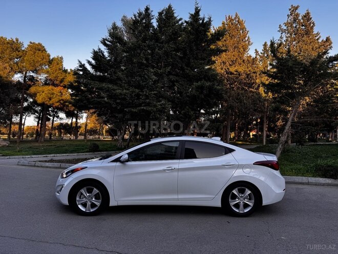 Hyundai Elantra 2016, 95,000 km - 1.8 l - Bakı