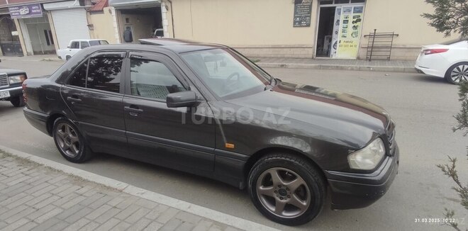 Mercedes C 220 1994, 357,500 km - 2.2 л - Şəmkir