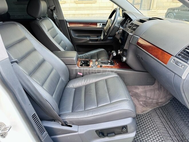Volkswagen Touareg 2004, 216,000 km - 3.2 l - Sumqayıt