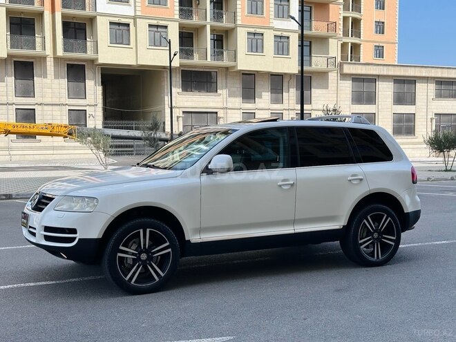 Volkswagen Touareg 2004, 216,000 km - 3.2 l - Sumqayıt