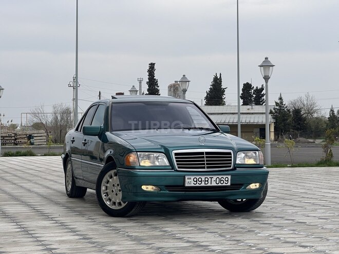 Mercedes C 230 1998, 279,989 km - 2.3 l - Saatlı