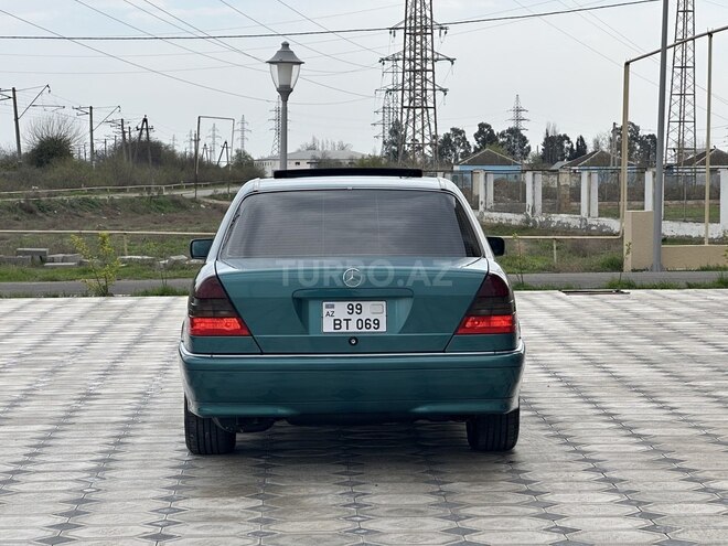 Mercedes C 230 1998, 279,989 km - 2.3 l - Saatlı