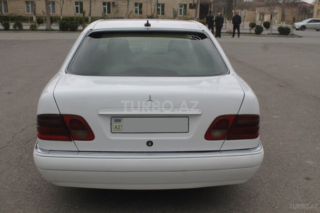 Mercedes E 220 d 1999, 516,394 km - 2.2 l - İmişli