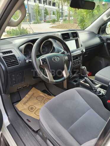 Toyota Land Cruiser Prado 2013, 186,000 km - 2.7 l - Bakı