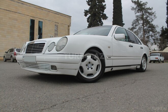 Mercedes E 220 d 1999, 516,394 km - 2.2 l - İmişli
