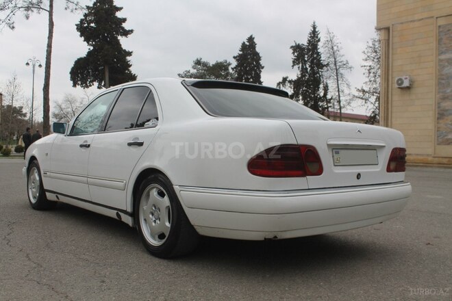 Mercedes E 220 d 1999, 516,394 km - 2.2 l - İmişli