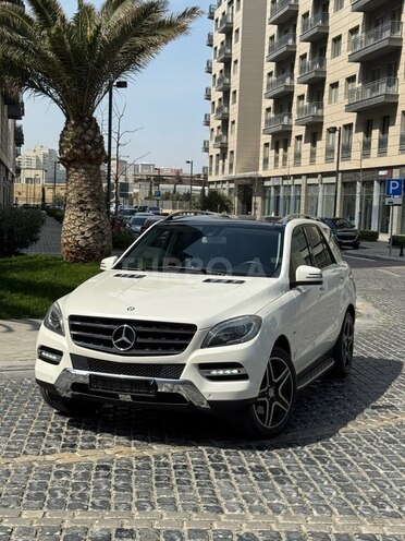 Mercedes ML 350 4MATIC 2012, 189,200 km - 3.5 l - Bakı