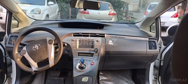 Toyota Prius 2013, 489,884 km - 1.8 l - Bakı