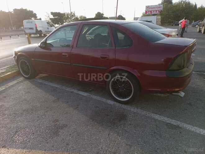 Opel Vectra 1996, 350,000 km - 1.8 l - Sumqayıt