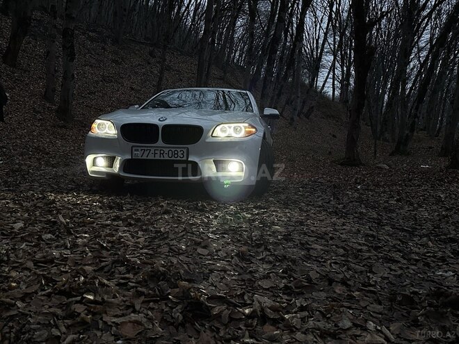 BMW 528 2015, 240,000 km - 2.0 l - Bakı
