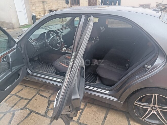 Mercedes E 240 2000, 584,000 km - 2.4 l - Bakı