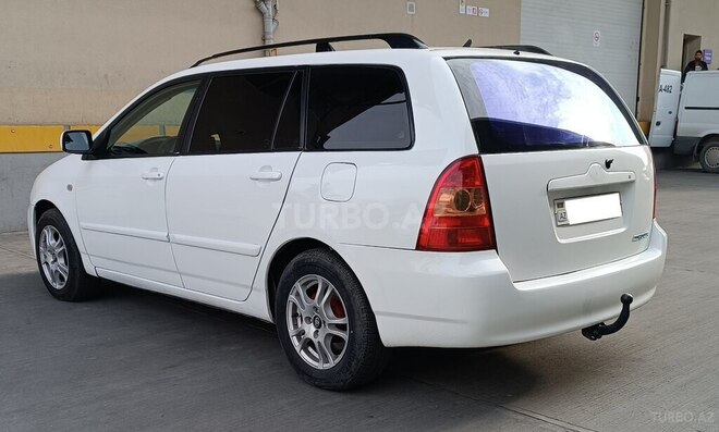 Toyota Corolla 2005, 278,900 km - 1.4 л - Bakı