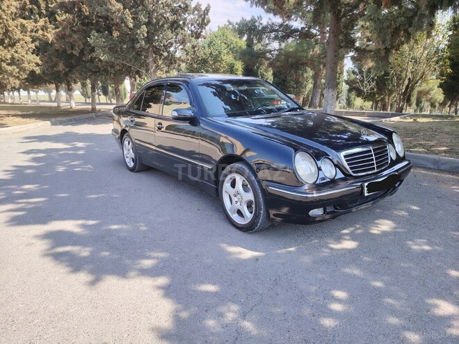 Mercedes E 320 2001, 300,000 km - 3.2 l - Gəncə