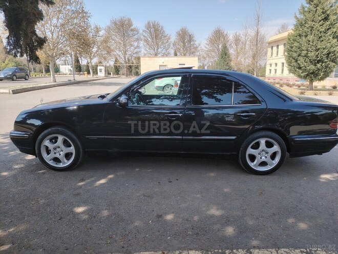 Mercedes E 320 2001, 300,000 km - 3.2 l - Gəncə