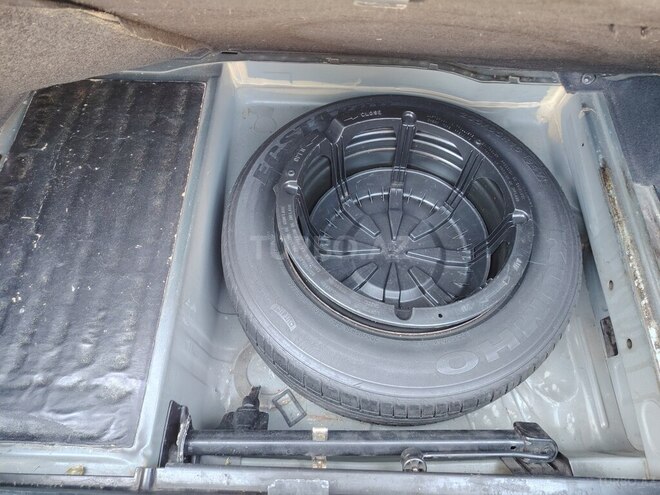 Mercedes E 320 2001, 300,000 km - 3.2 l - Gəncə
