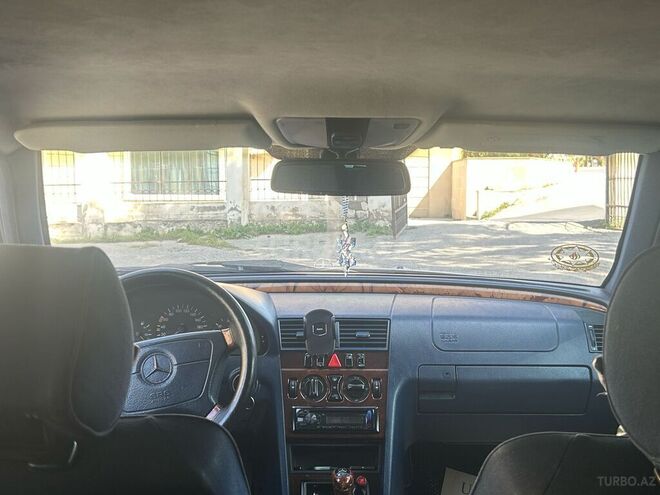 Mercedes C 220 d 1998, 32,456 km - 2.2 л - Bakı