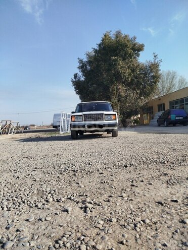 LADA (VAZ) 2107 2003, 95,000 km - 1.6 л - Salyan