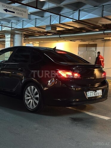 Opel Astra 2015, 171,000 km - 1.6 л - Bakı