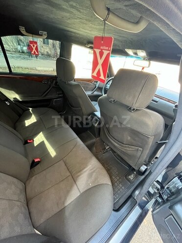 Mercedes E 220 d 2001, 436,000 km - 2.2 л - Gəncə