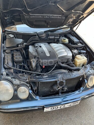 Mercedes E 220 d 2001, 436,000 km - 2.2 л - Gəncə
