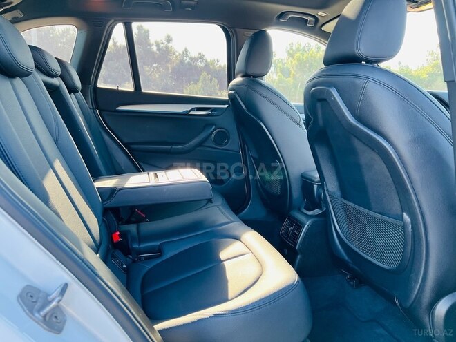 BMW X1 2016, 209,000 km - 2.0 l - Bakı
