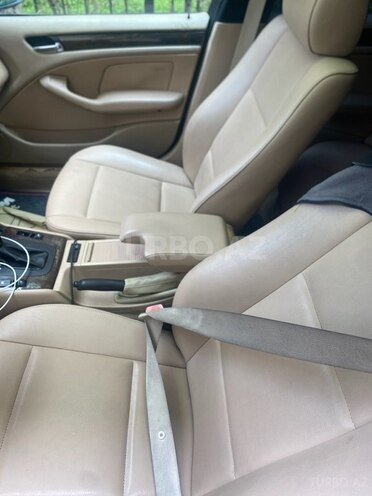 BMW 318 2003, 250,000 km - 1.8 l - Bakı
